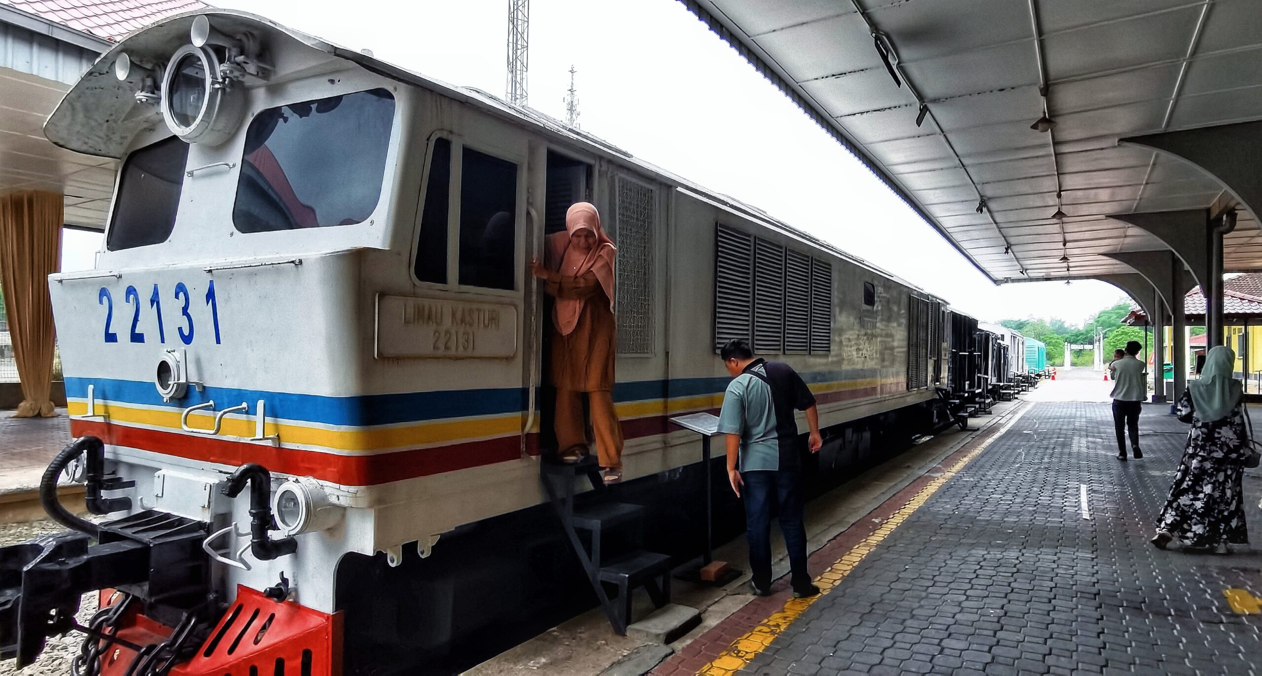NOSTALGIA STESEN KERETA  API LAMA GEMAS 1906